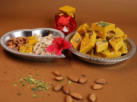 Pothgaal Sweets Kesar Burfi For Cheap